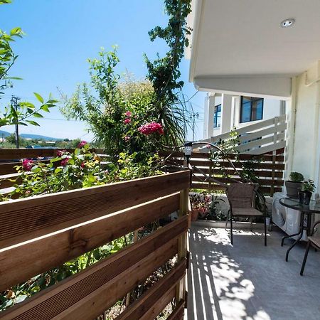 F City Apartments Lefkáda Eksteriør billede