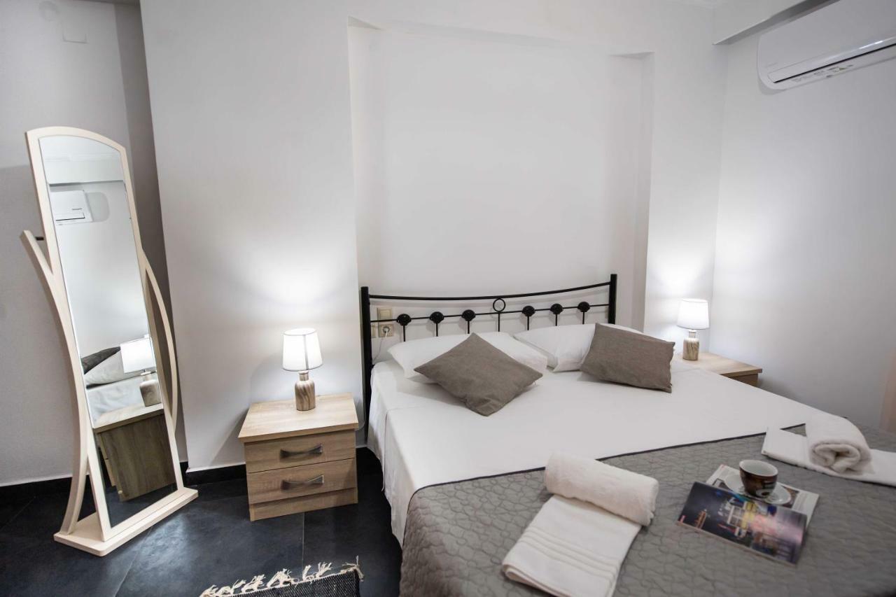 F City Apartments Lefkáda Eksteriør billede